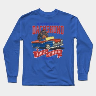 Humor Funny and Cute Doxie Dachshund dog driving a vintage classic car with red white and blue flags Long Sleeve T-Shirt